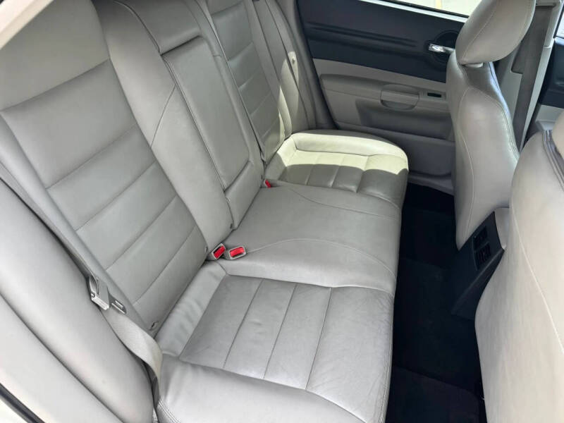 2005 Dodge Magnum RT