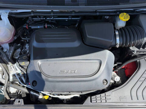2024 Chrysler Pacifica Touring