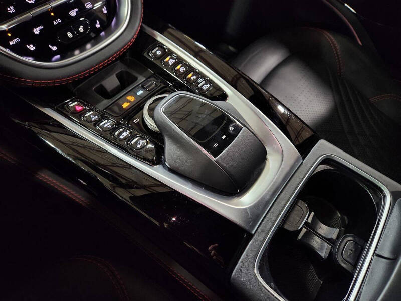 2023 Aston Martin DBX