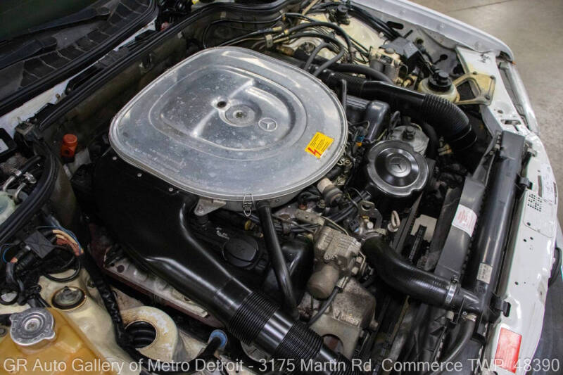 1991 Mercedes-Benz 560-Class 560 SEL