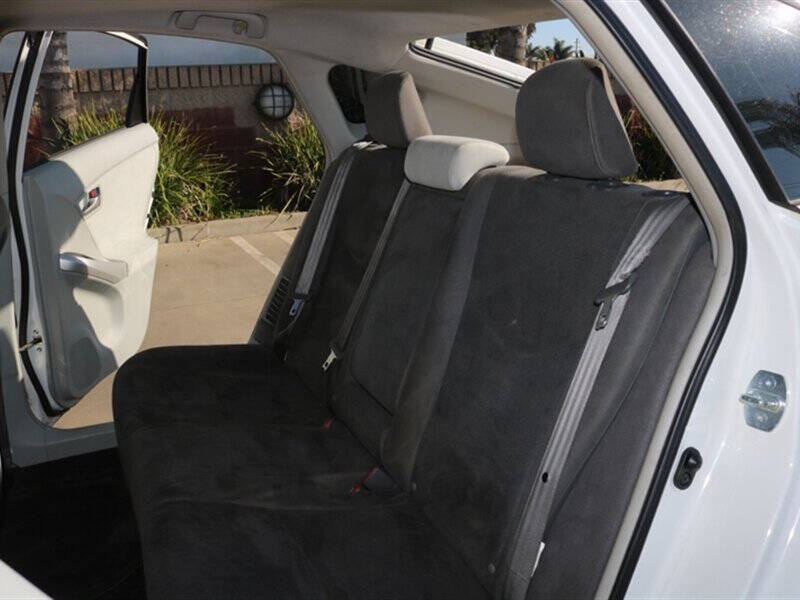 2014 Toyota Prius Three