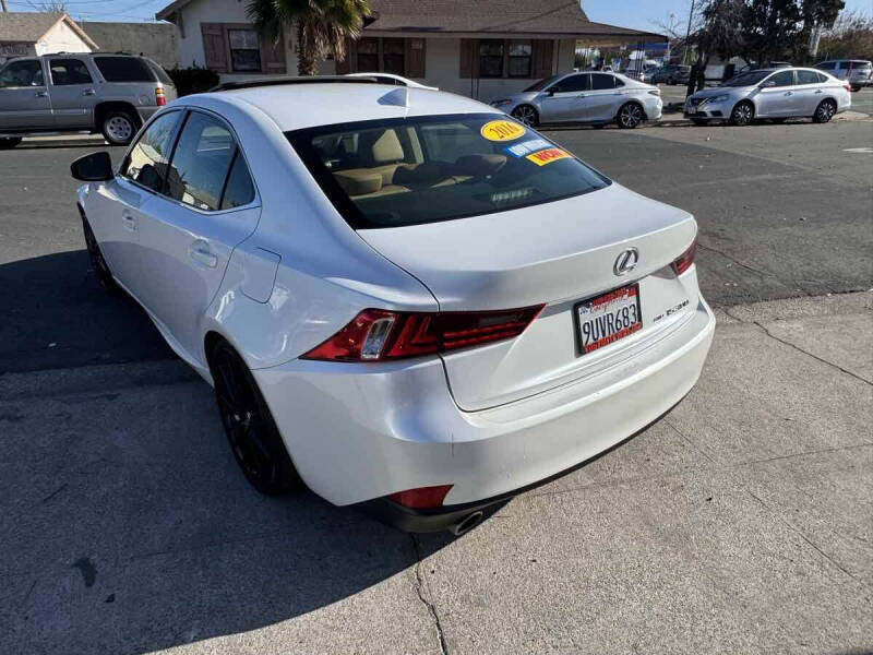 2016 Lexus IS 300