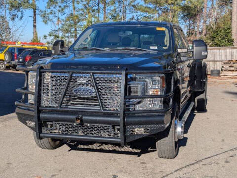 2022 Ford F-350 Super Duty Lariat