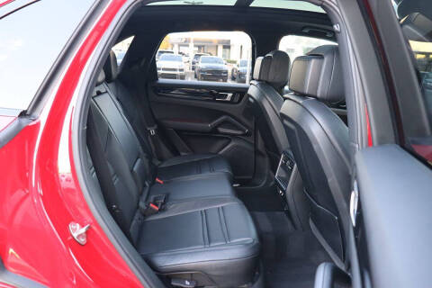 2023 Porsche Cayenne