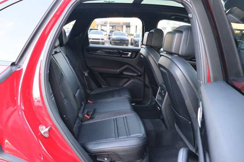 2023 Porsche Cayenne