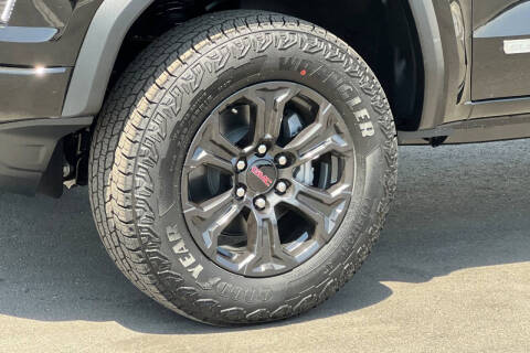 2025 GMC Canyon Elevation