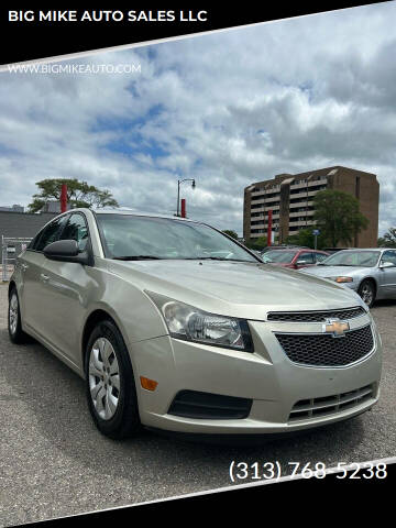 2013 Chevrolet Cruze for sale at BIG MIKE AUTO SALES LLC in Lincoln Park MI