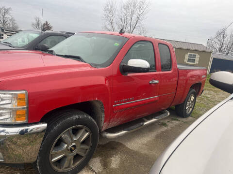 2013 Chevrolet Silverado 1500 for sale at HEDGES USED CARS in Carleton MI