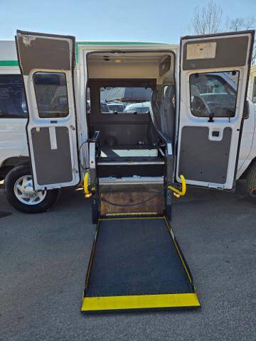 2012 Ford E-Series E-350 SD