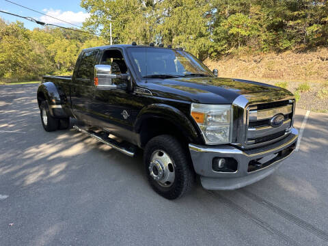 2013 Ford F-350 Super Duty Lariat