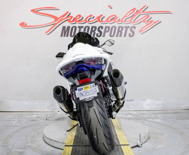 2023 Suzuki Hayabusa