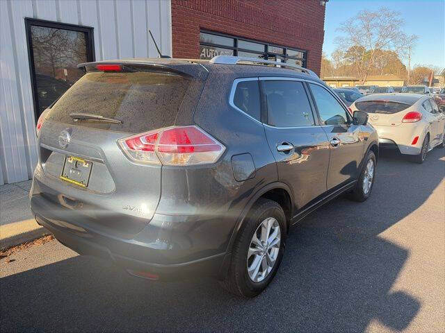 2016 Nissan Rogue SV
