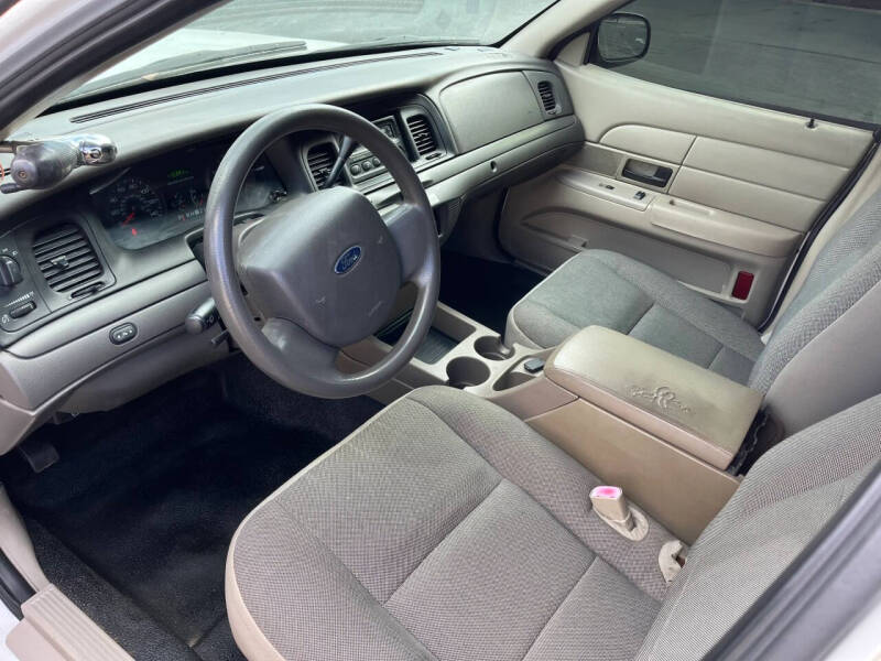 2009 Ford Crown Victoria