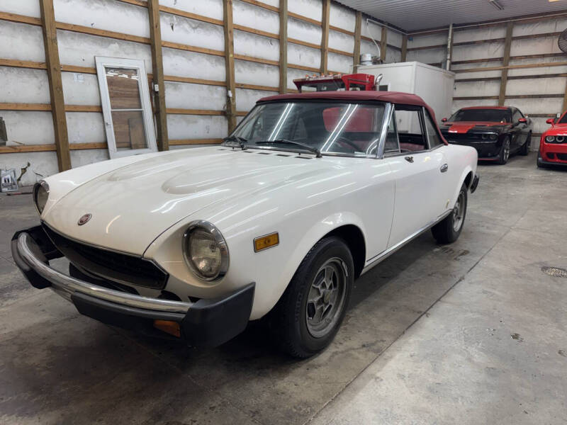 1980 FIAT 124 Spider