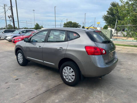2014 Nissan Rogue Select S