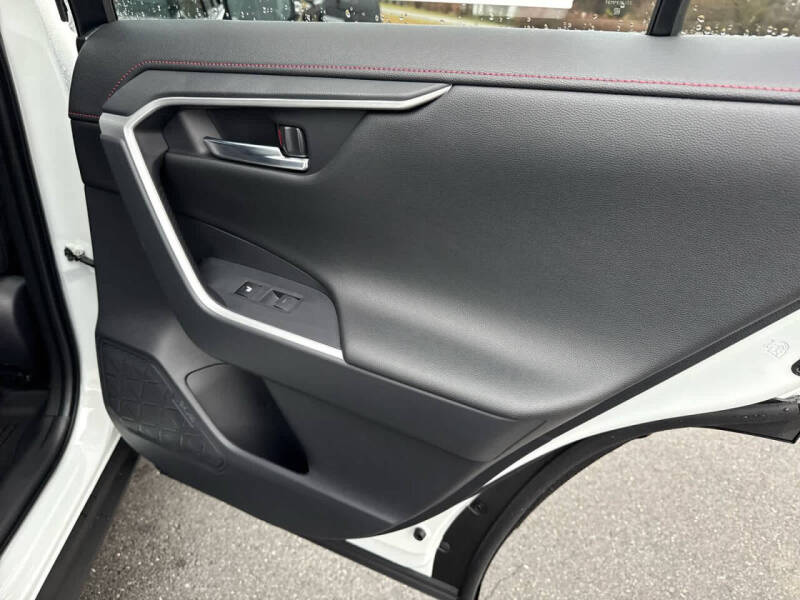 2025 Toyota RAV4 Plug-in Hybrid XSE