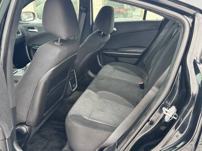 2015 Dodge Charger SE