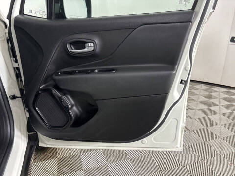 2022 Jeep Renegade Altitude