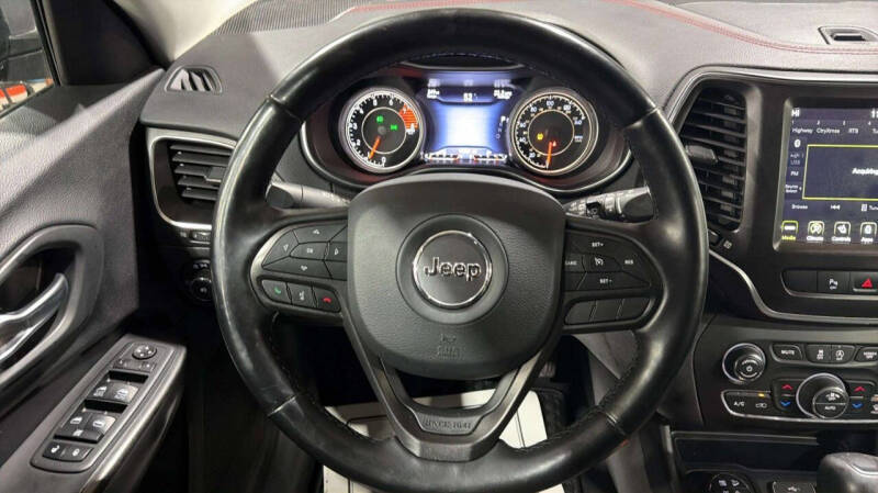 2020 Jeep Cherokee Trailhawk