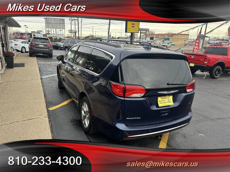 2018 Chrysler Pacifica Touring Plus