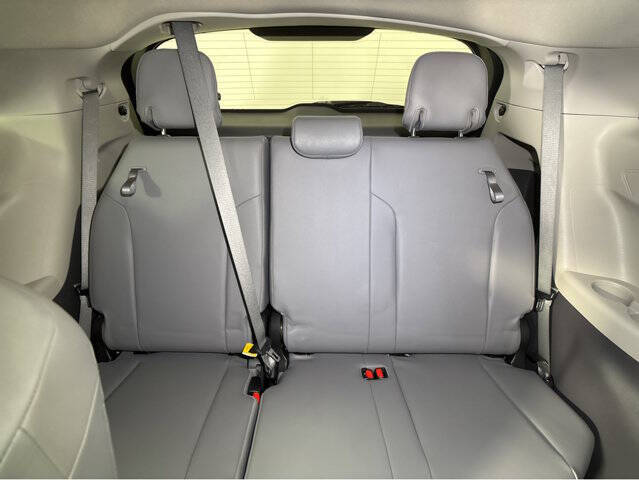 2021 Toyota Sienna XLE 7-Passenger