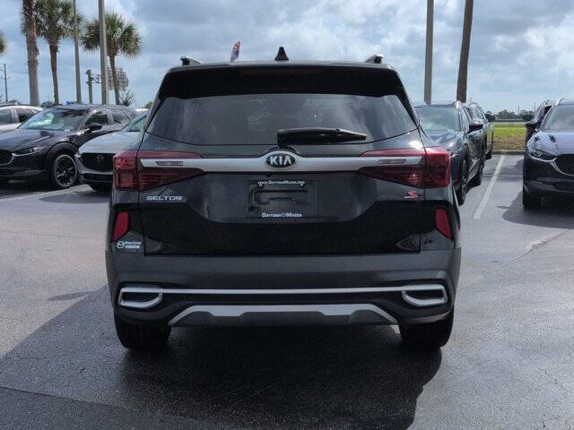 2021 Kia Seltos S