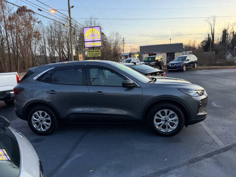 2024 Ford Escape Active