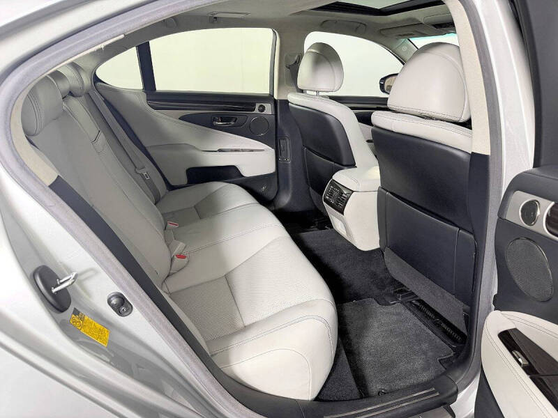 2014 Lexus LS 460