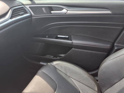 2014 Ford Fusion Hybrid Titanium