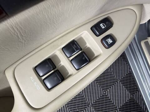 2004 Lexus ES 330