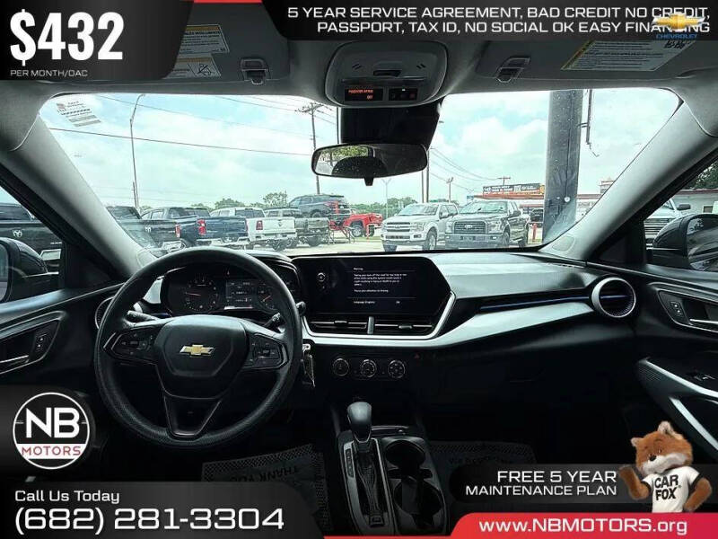 2025 Chevrolet Trax LS