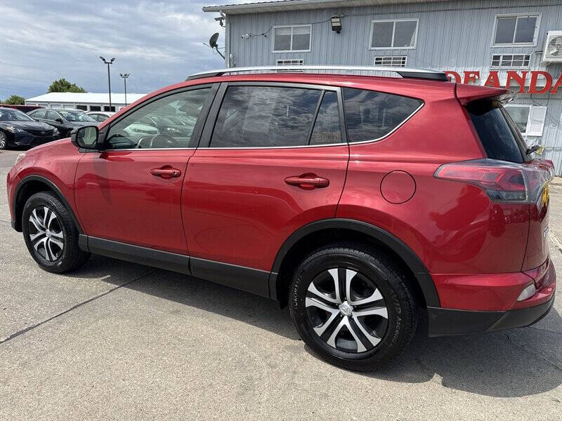 2017 Toyota RAV4 LE