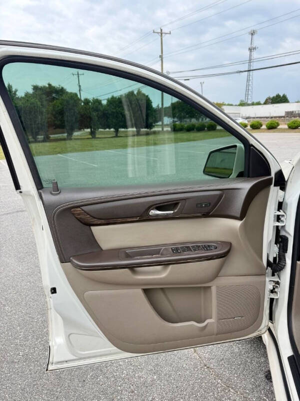 2015 GMC Acadia Denali