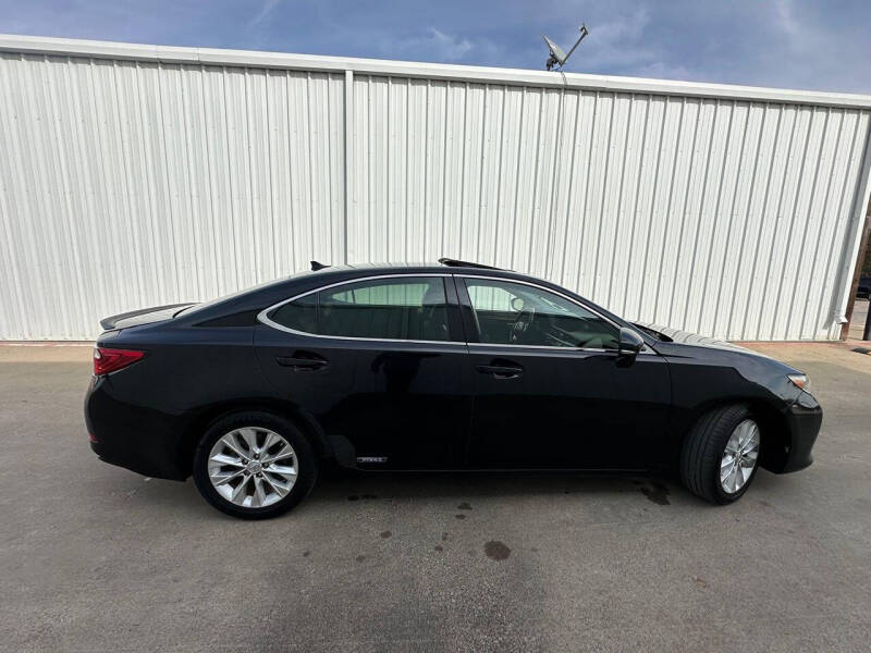 2014 Lexus ES 300h