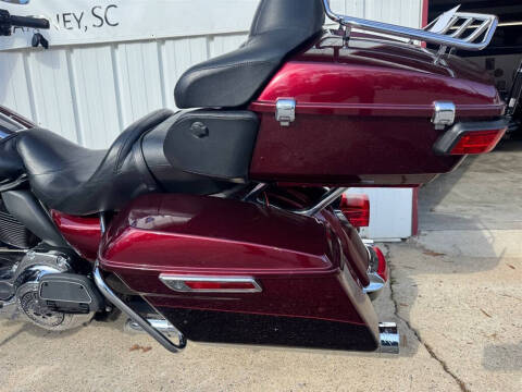 2014 Harley-Davidson FLHTK -