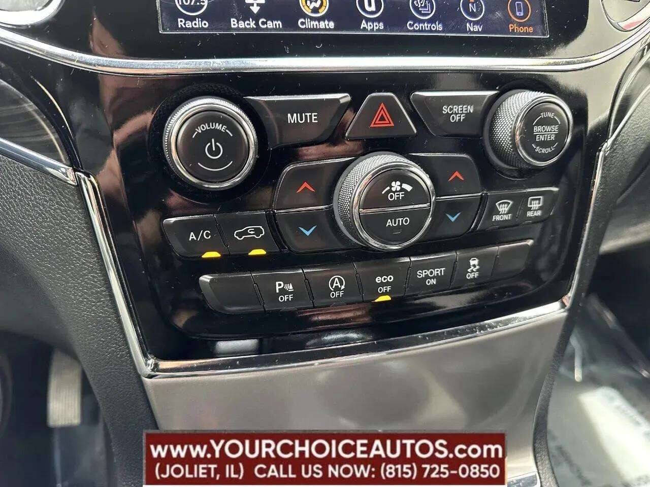 JeepGrand Cherokee32