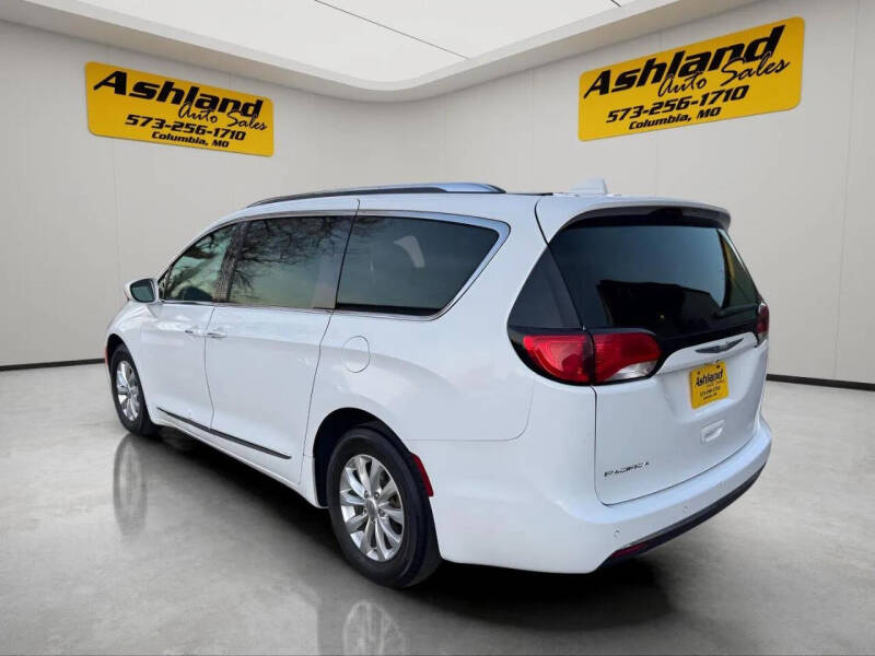 2018 Chrysler Pacifica Touring L