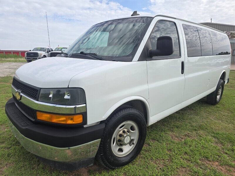 2017 Chevrolet Express LT 3500
