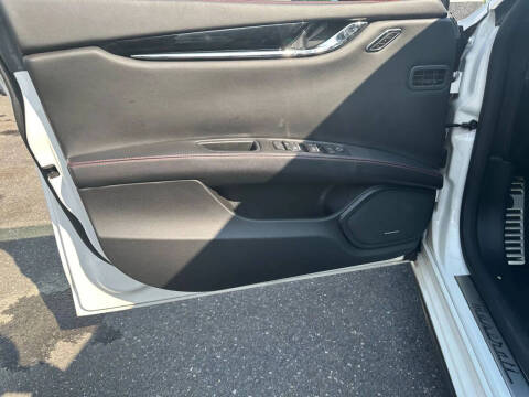 2017 Maserati Quattroporte S