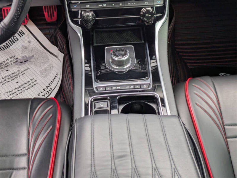 2017 Jaguar XF 35t Premium