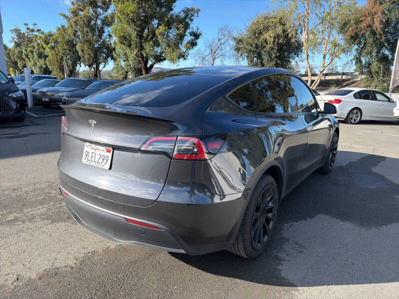 2024 Tesla Model Y Long Range