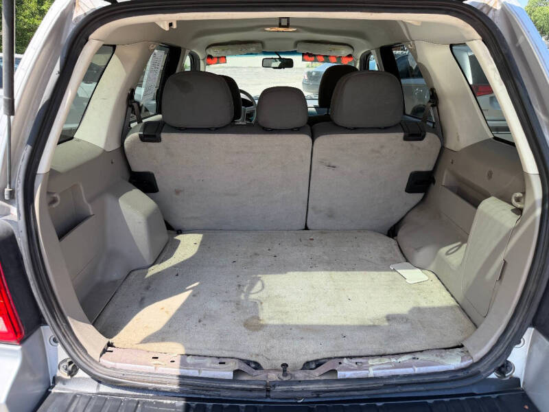 2010 Ford Escape XLS