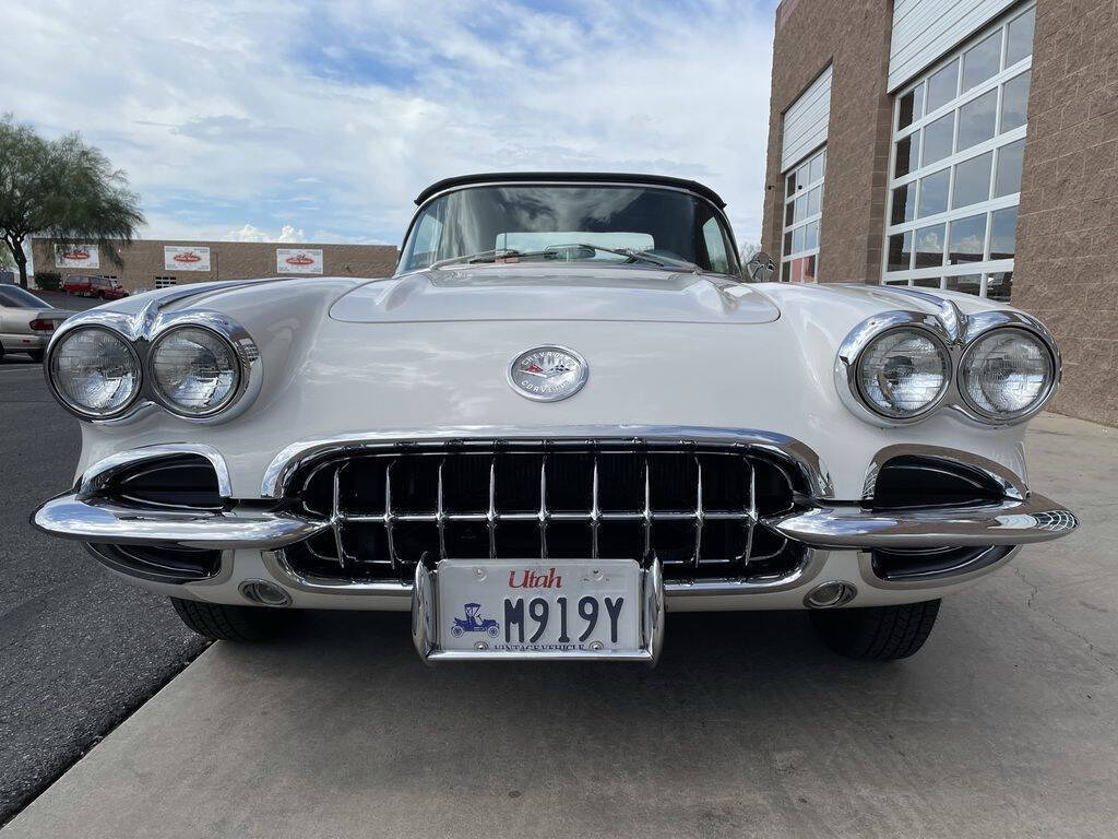1959 Chevrolet Corvette 13