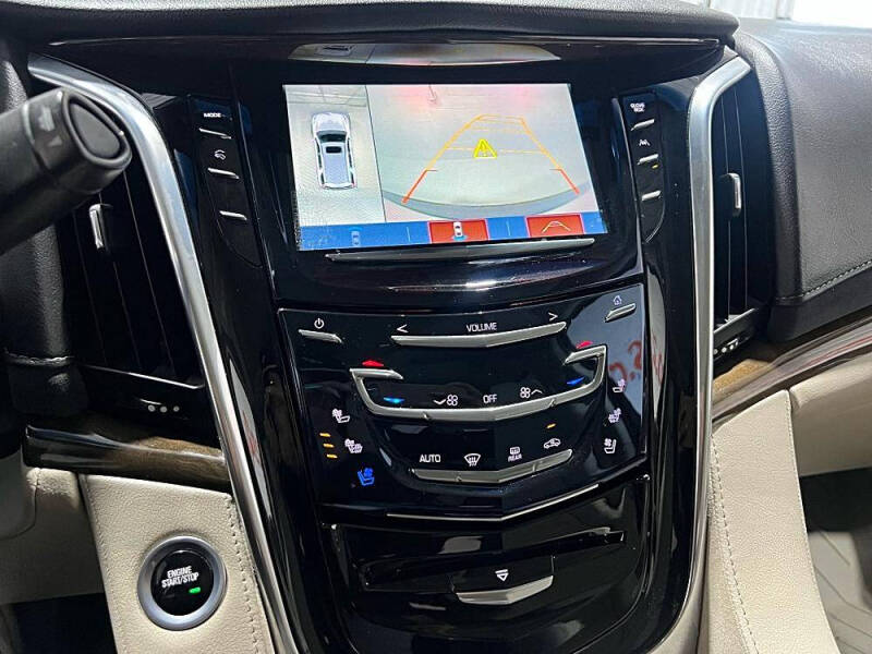 2018 Cadillac Escalade Premium Luxury