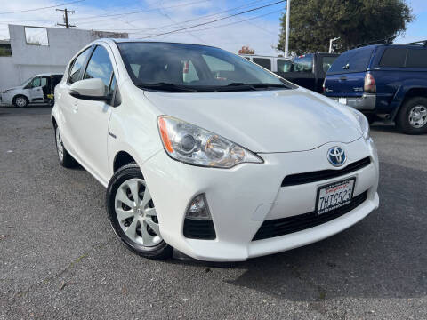 2014 Toyota Prius c