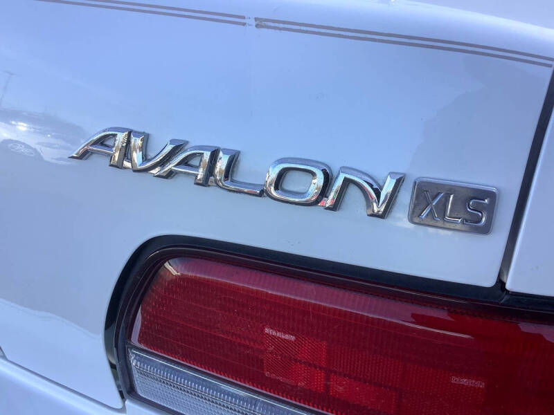 1995 Toyota Avalon XLS