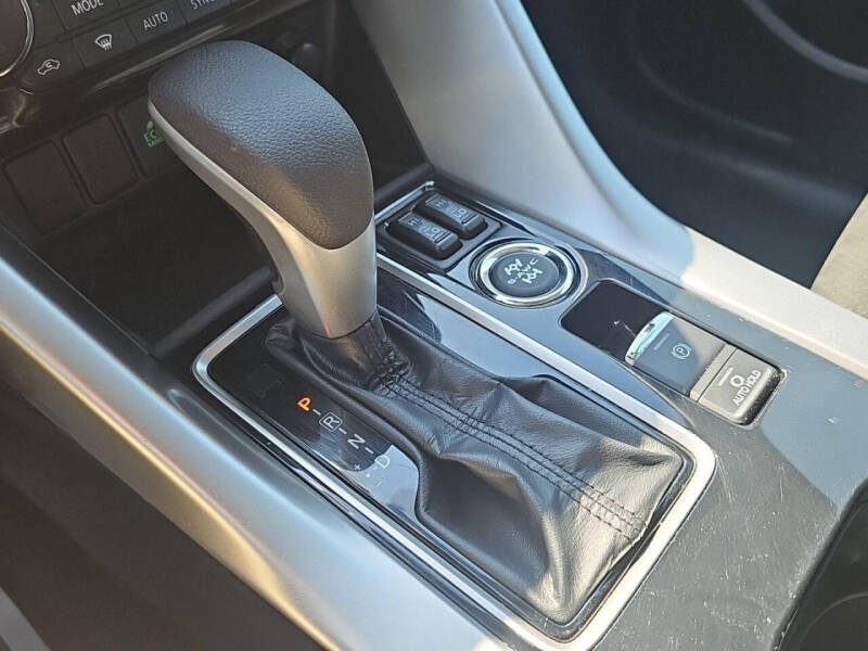 2025 Mitsubishi Eclipse Cross SE