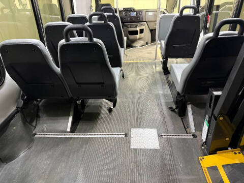 2016 Ford E-Series E-350 SD