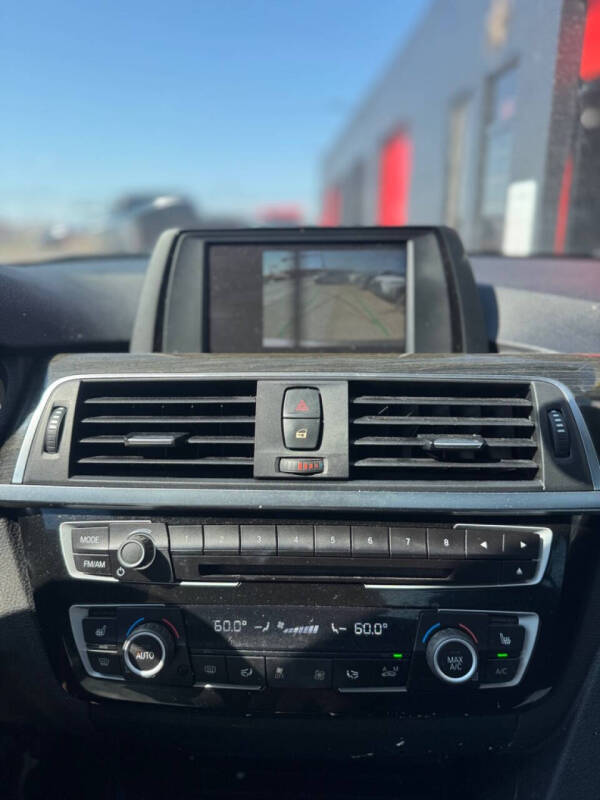 2018 BMW 3 Series 320i