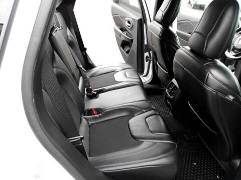 2019 Jeep Cherokee Altitude